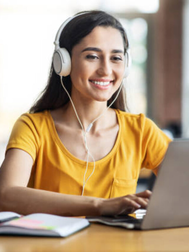 8 Ways to manage your studies over Christmas break