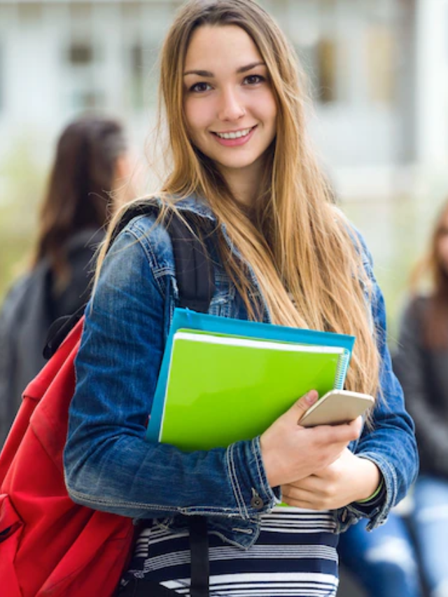 10 Tips for Managing Your Finances When Studying Abroad