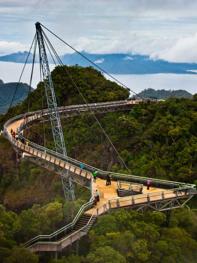 Top 10 Scariest Bridges In The World