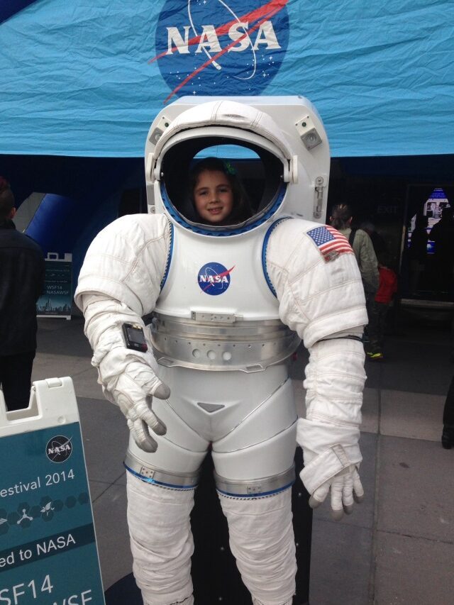 How To Become A Scientist in NASA?