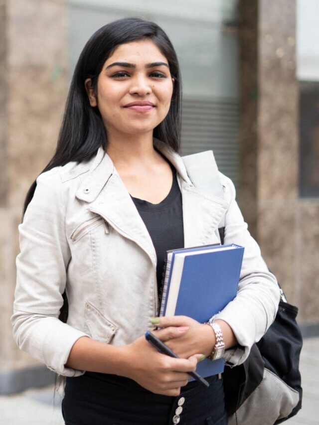 7 Tips for Spotting Fake College Degrees