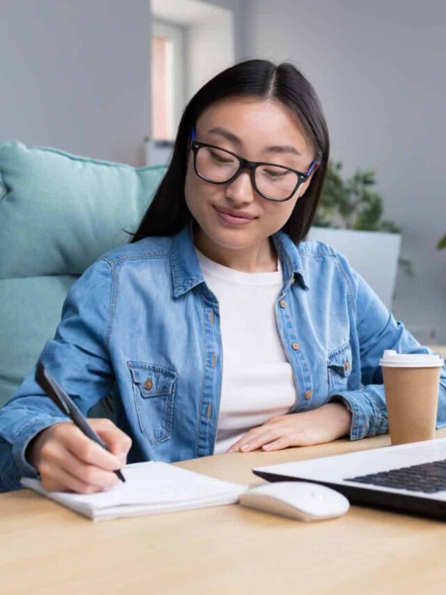 Top Online Finance Certificates for 2023