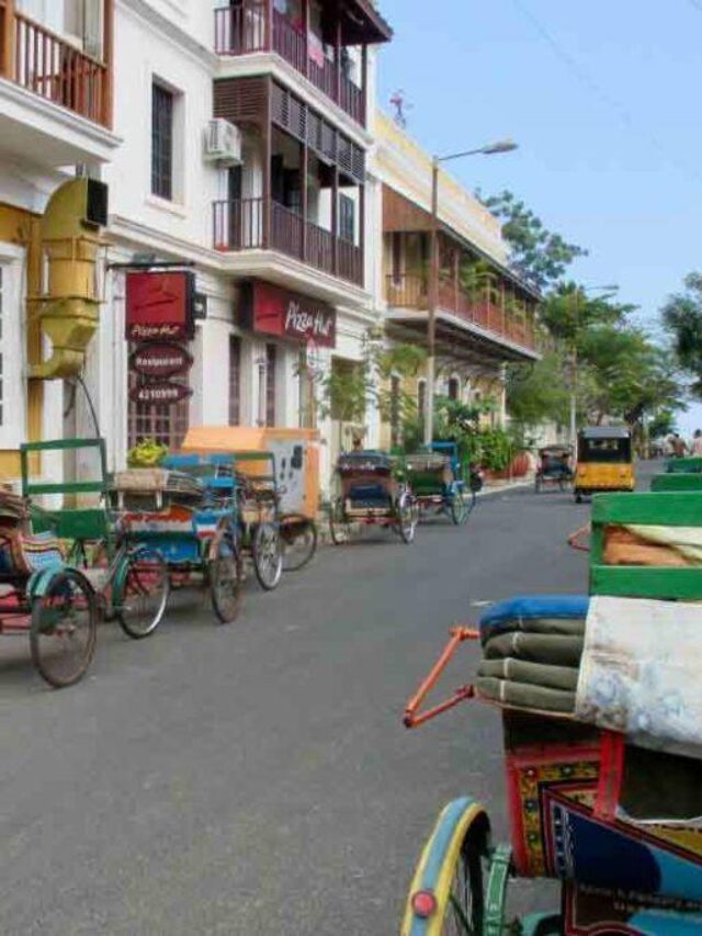 10 Iconic Streets in India