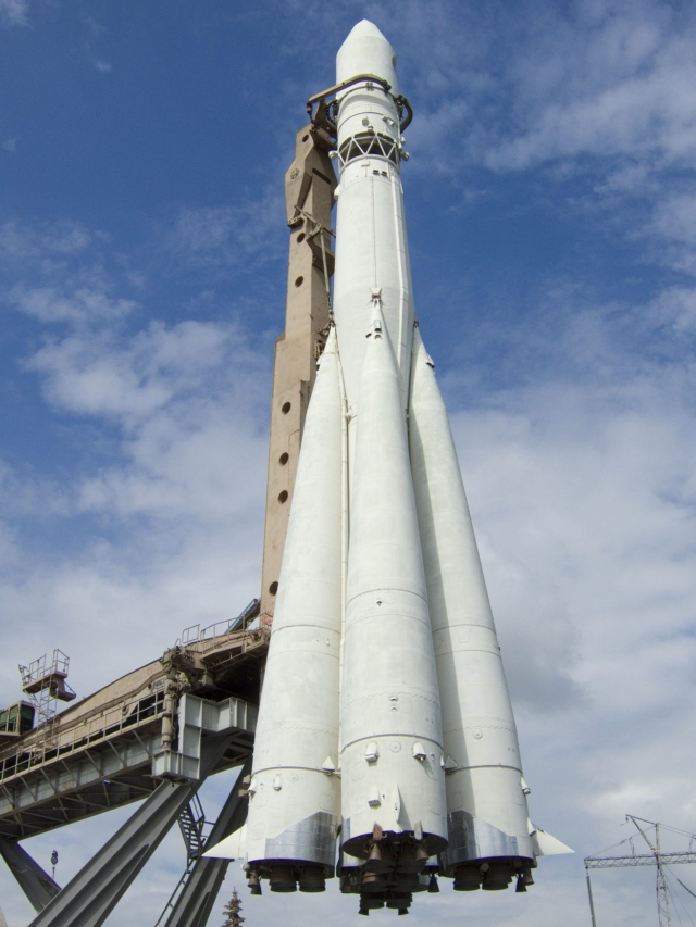 10 Unforgettable Moments in the History of Space Exploration