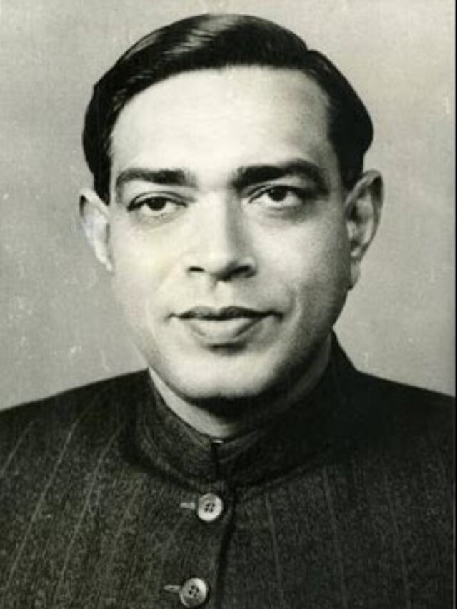 12 Greatest Hindi Poets Of India We All Must Know