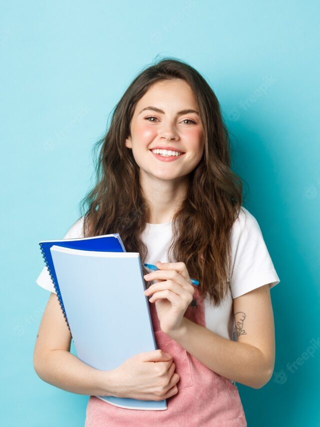 जानें कैसे की थी टॉपर्स ने NEET की तैयारी?