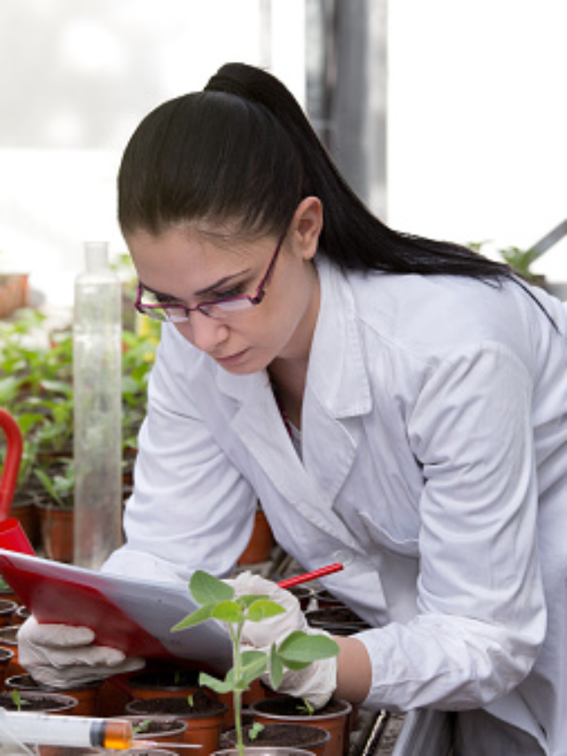 Top 10 agriculture courses after 12th