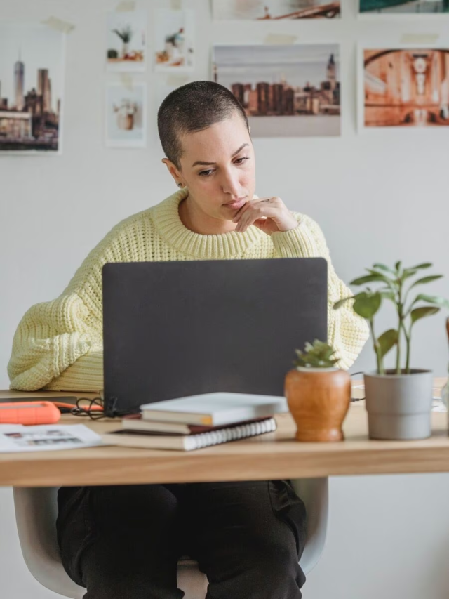 Ways To Avoid Distractions By Students While Studying - KopyKitab Blog