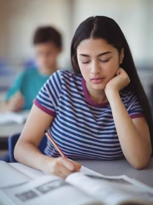 स्कूली छात्रों के लिए सुबह के 10 प्रेरक विचार